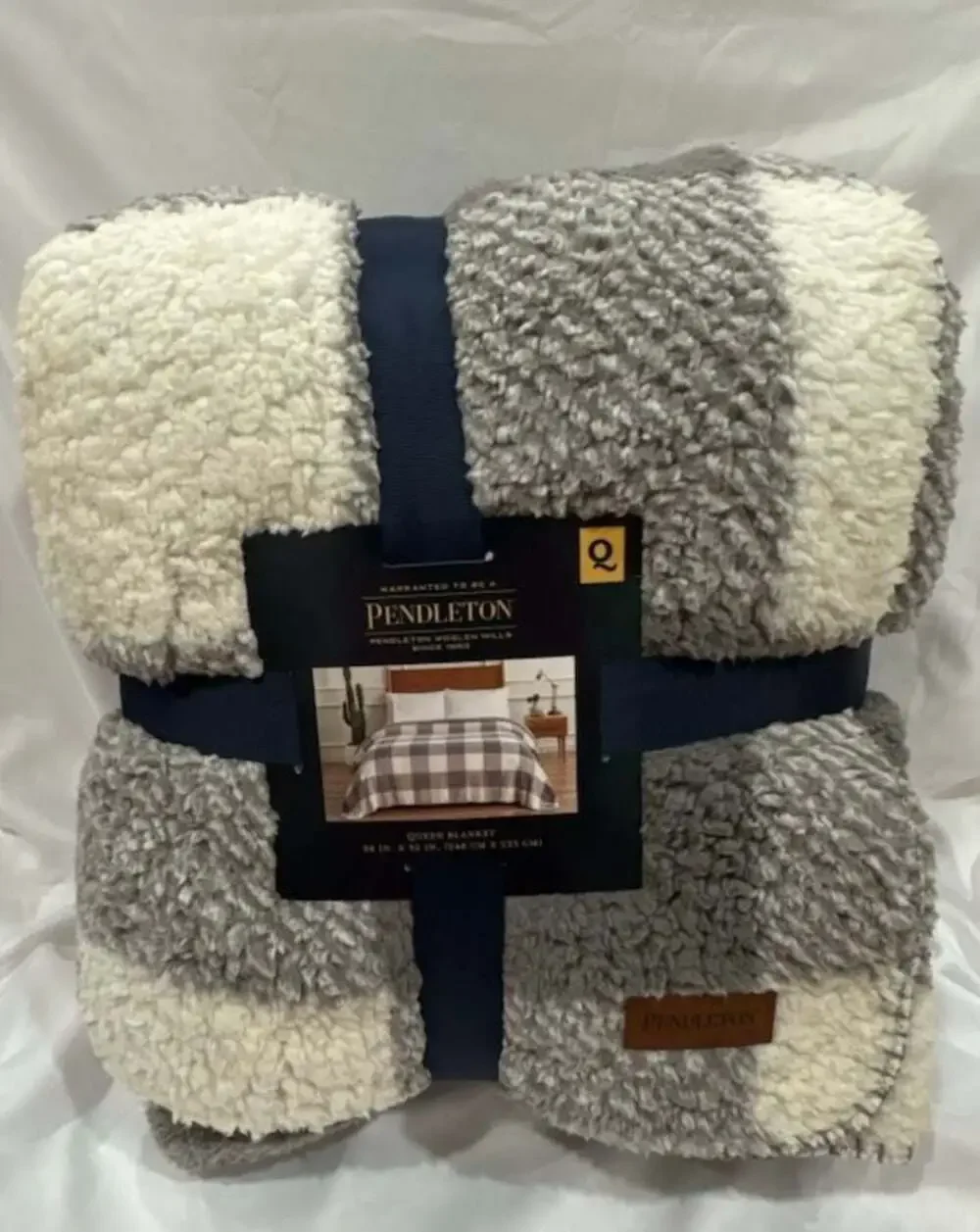 Pendleton Sherpa Fleece Queen Blanket Rob Roy Gray Plaid